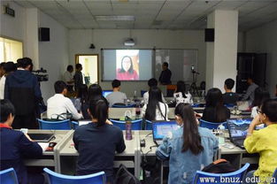 借力 互聯(lián)網(wǎng) 信息技術(shù)學院為珠海中小學教師舉辦大規(guī)模在線微課培訓