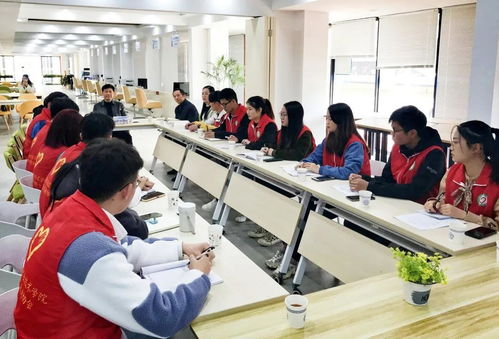 學(xué)百年黨史 承雷鋒精神 主題活動開展